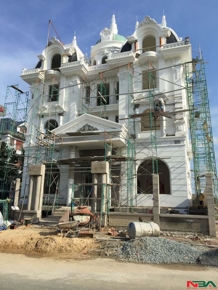 thi cong biet thu hien dai tron goi 1