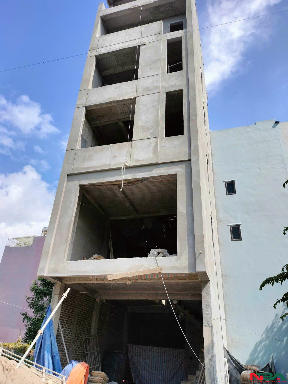 nha pho 6 tang 4x15m 2